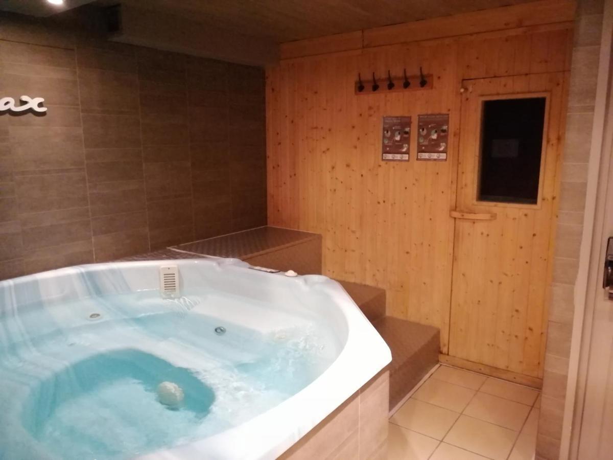 Chalet Hotel Les Airelles พราโลญ็อง-ลา-วานวซ ภายนอก รูปภาพ
